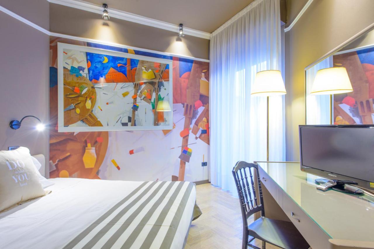 Admiral Art Hotel Rimini Buitenkant foto
